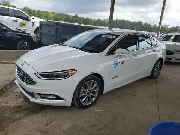 3FA6P0LU6HR409481 2017 FORD FUSION - Image 1