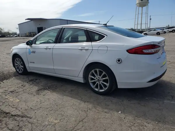 3FA6P0LU6HR409674 2017 FORD FUSION - Image 2