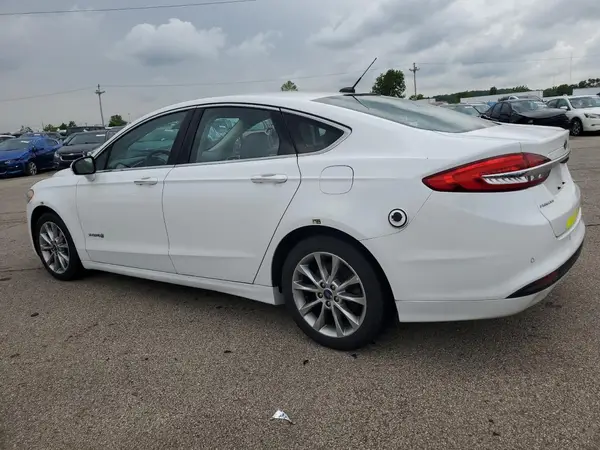 3FA6P0LU6HR409691 2017 FORD FUSION - Image 2