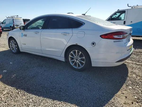 3FA6P0LU6HR409710 2017 FORD FUSION - Image 2