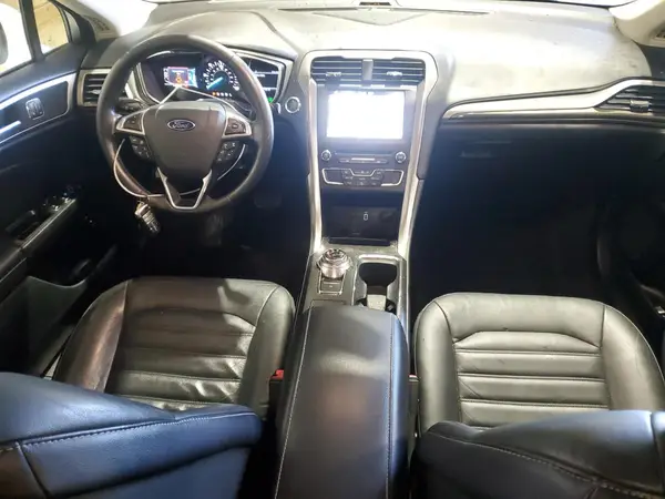 3FA6P0LU6HR410128 2017 FORD FUSION - Image 8
