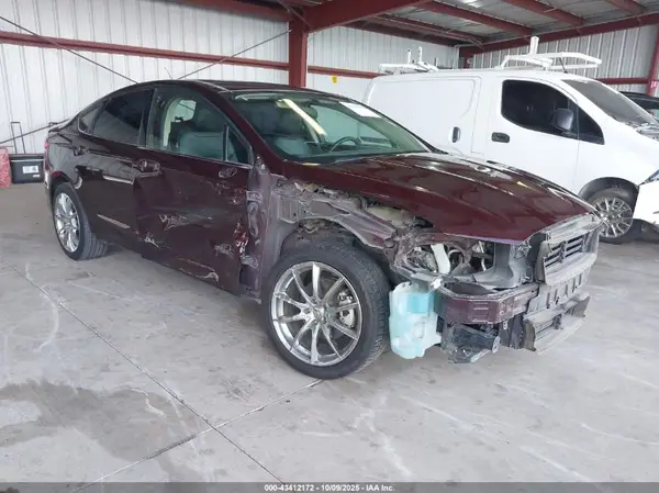 3FA6P0LU6HR416771 2017 FORD FUSION - Image 1