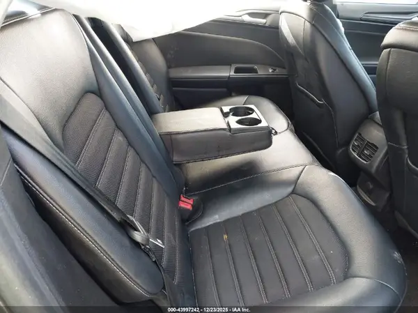 3FA6P0LU6JR102026 2018 FORD FUSION - Image 8