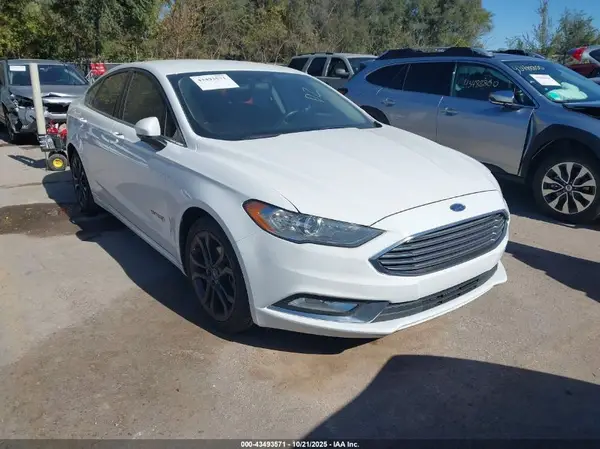 3FA6P0LU6JR103080 2018 FORD FUSION - Image 1