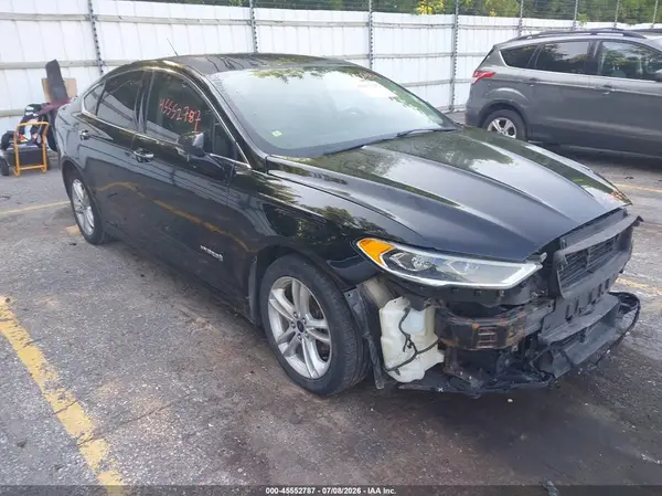 3FA6P0LU6JR118498 2018 FORD FUSION - Image 1