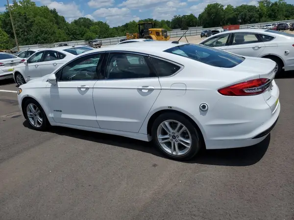 3FA6P0LU6JR118775 2018 FORD FUSION - Image 2