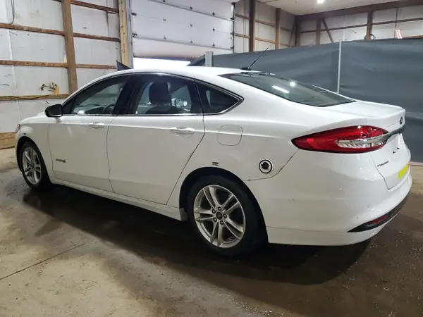 3FA6P0LU6JR118842 2018 FORD FUSION - Image 2