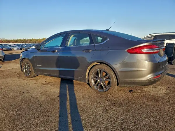 3FA6P0LU6JR124110 2018 FORD FUSION - Image 2