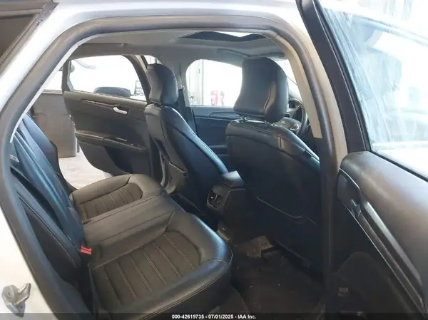 3FA6P0LU6JR124902 2018 FORD FUSION - Image 8