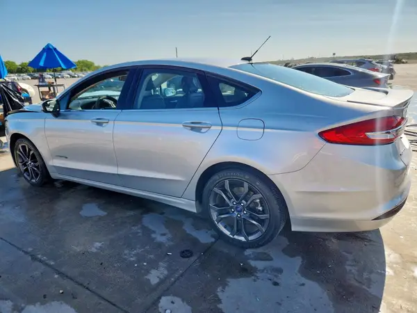 3FA6P0LU6JR124964 2018 FORD FUSION - Image 2