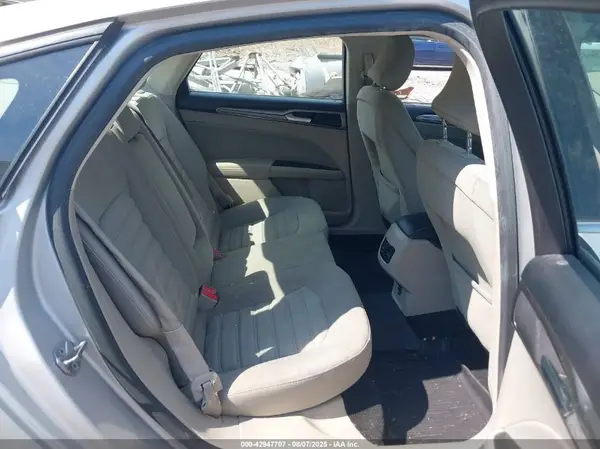 3FA6P0LU6JR125869 2018 FORD FUSION - Image 8