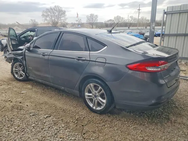 3FA6P0LU6JR129212 2018 FORD FUSION - Image 2