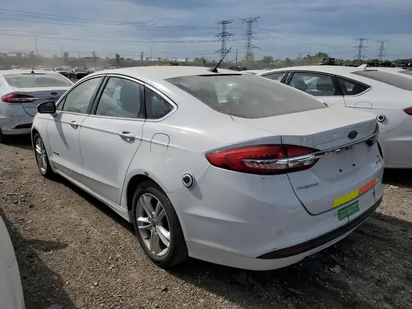 3FA6P0LU6JR129856 2018 FORD FUSION - Image 2