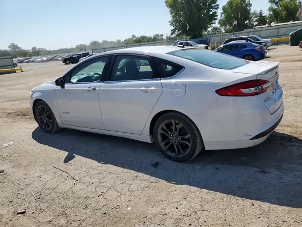 3FA6P0LU6JR138847 2018 FORD FUSION - Image 2