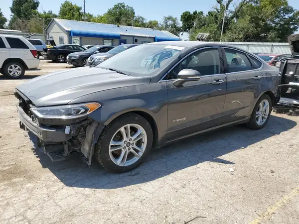 3FA6P0LU6JR152327 2018 FORD FUSION - Image 1