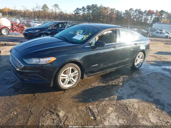3FA6P0LU6JR155485 2018 FORD FUSION - Image 2