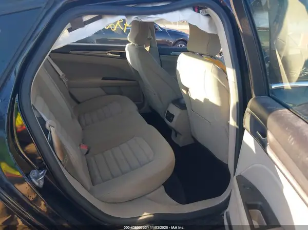 3FA6P0LU6JR155485 2018 FORD FUSION - Image 8