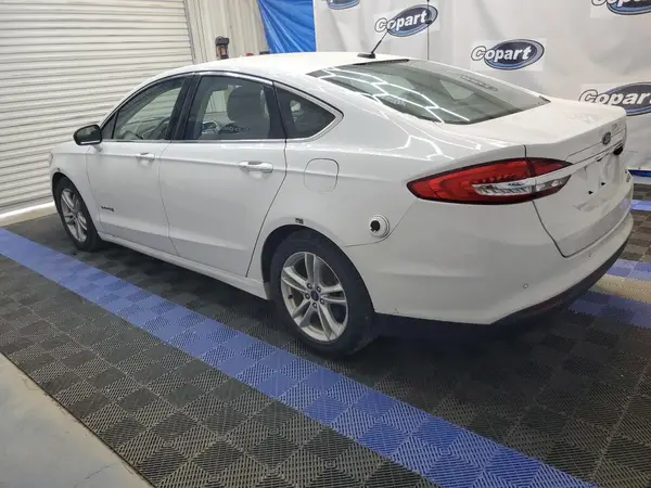 3FA6P0LU6JR163506 2018 FORD FUSION - Image 2