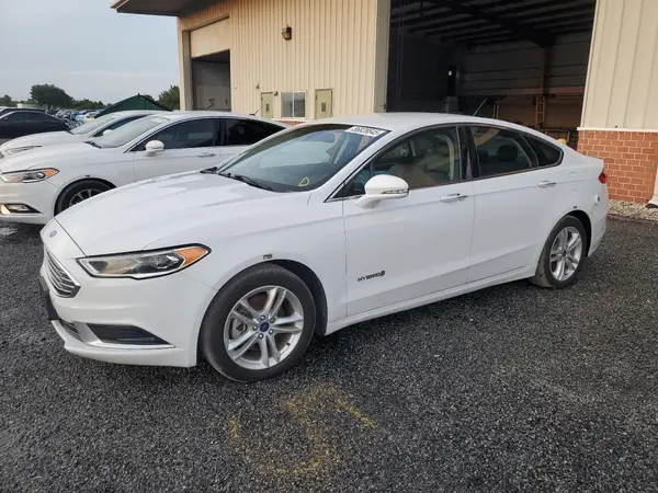 3FA6P0LU6JR163523 2018 FORD FUSION - Image 1