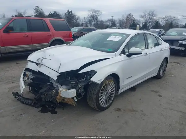 3FA6P0LU6JR169046 2018 FORD FUSION - Image 2