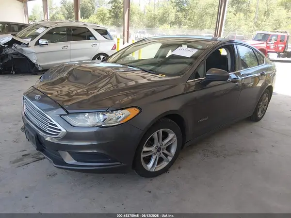 3FA6P0LU6JR169483 2018 FORD FUSION - Image 2