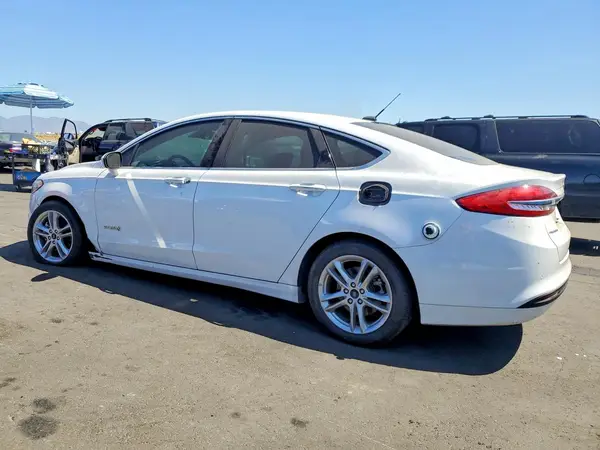 3FA6P0LU6JR171590 2018 FORD FUSION - Image 2