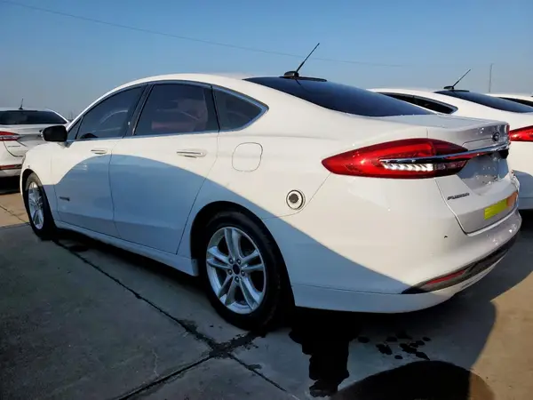 3FA6P0LU6JR171640 2018 FORD FUSION - Image 2