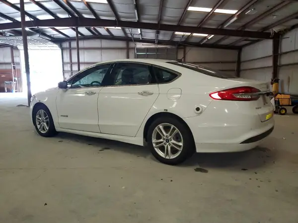 3FA6P0LU6JR171797 2018 FORD FUSION - Image 2