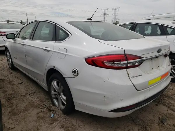 3FA6P0LU6JR171976 2018 FORD FUSION - Image 2