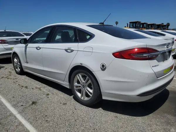 3FA6P0LU6JR172139 2018 FORD FUSION - Image 2