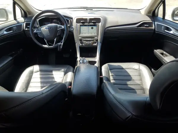 3FA6P0LU6JR172142 2018 FORD FUSION - Image 8