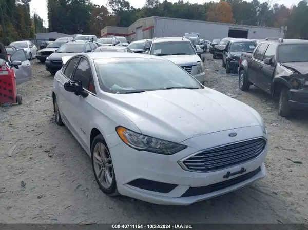 3FA6P0LU6JR172304 2018 FORD FUSION - Image 1