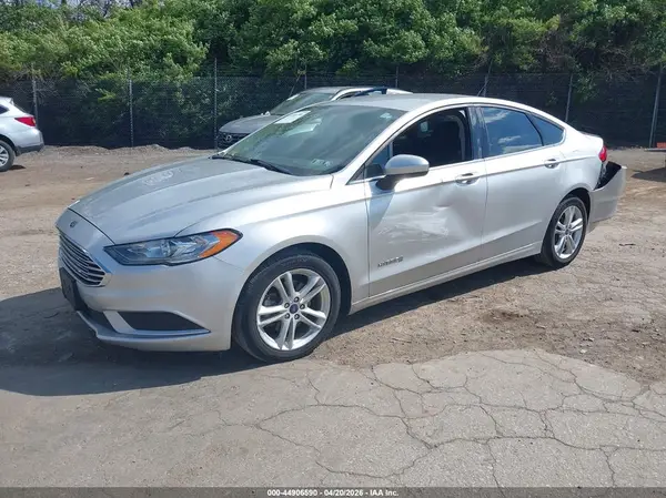 3FA6P0LU6JR172951 2018 FORD FUSION - Image 2