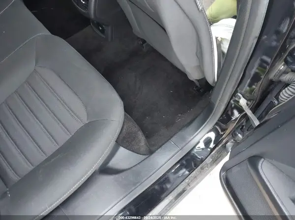 3FA6P0LU6JR202191 2018 FORD FUSION - Image 8