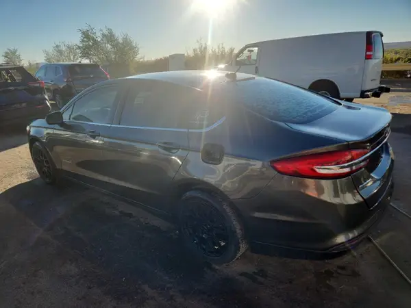 3FA6P0LU6JR208539 2018 FORD FUSION - Image 2