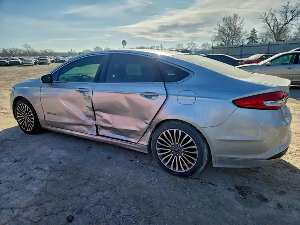 3FA6P0LU6JR210940 2018 FORD FUSION - Image 2