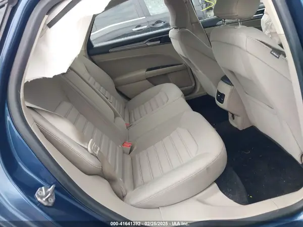3FA6P0LU6JR220092 2018 FORD FUSION - Image 8