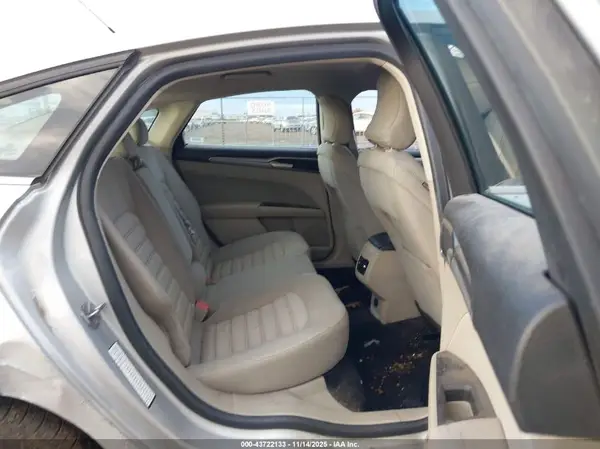 3FA6P0LU6JR221677 2018 FORD FUSION - Image 8