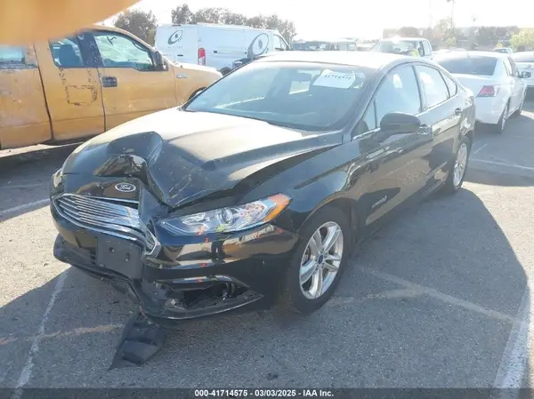 3FA6P0LU6JR224837 2018 FORD FUSION - Image 2