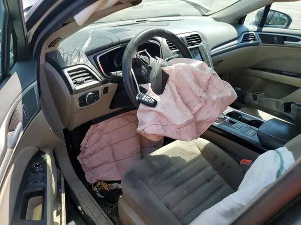 3FA6P0LU6JR235269 2018 FORD FUSION - Image 8