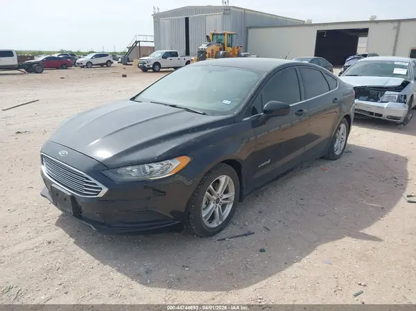 3FA6P0LU6JR243307 2018 FORD FUSION - Image 2