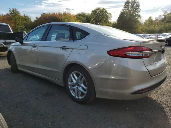 3FA6P0LU6JR248796 2018 FORD FUSION - Image 2