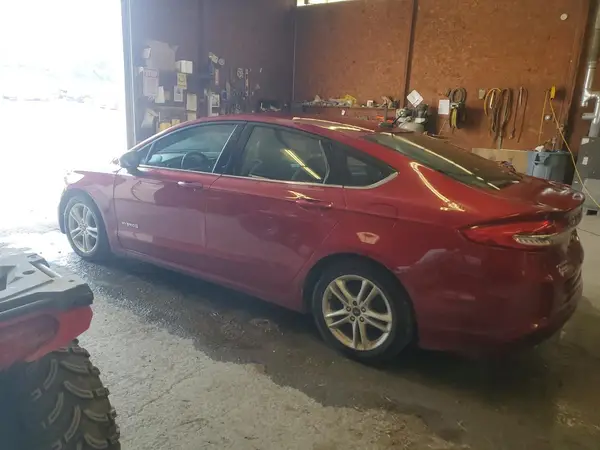 3FA6P0LU6JR250628 2018 FORD FUSION - Image 2