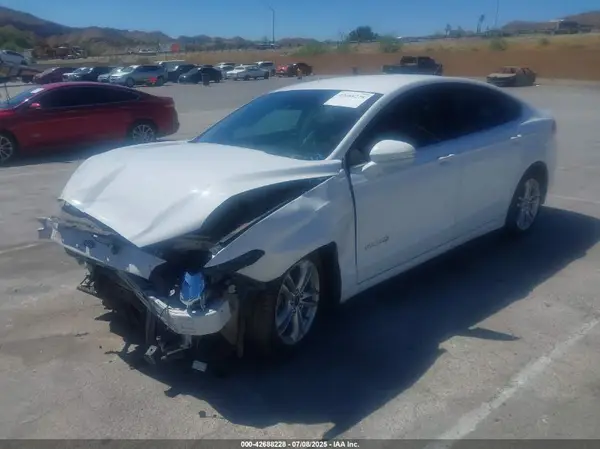 3FA6P0LU6JR262634 2018 FORD FUSION - Image 2