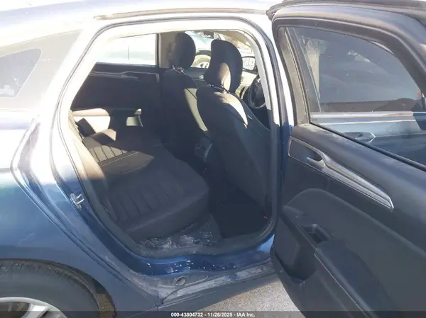 3FA6P0LU6JR272595 2018 FORD FUSION - Image 8
