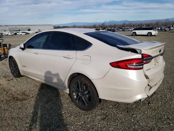 3FA6P0LU6JR273164 2018 FORD FUSION - Image 2