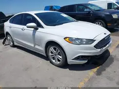 3FA6P0LU6JR274413 2018 FORD FUSION