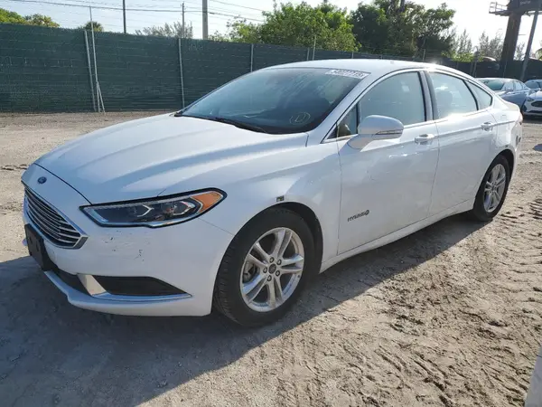 3FA6P0LU6JR278705 2018 FORD FUSION - Image 1