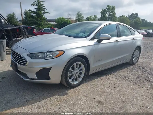 3FA6P0LU6KR100438 2019 FORD FUSION - Image 2