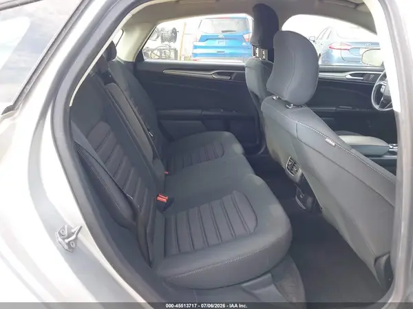 3FA6P0LU6KR100438 2019 FORD FUSION - Image 8